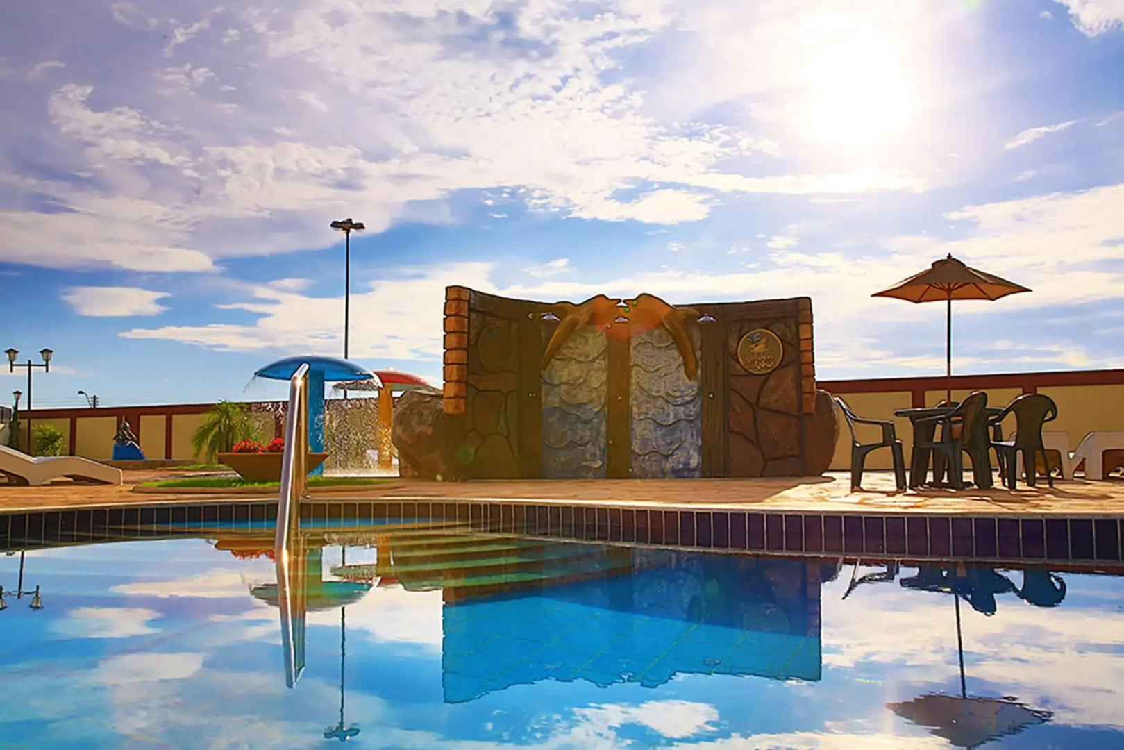 Golden Dolphin Supreme OFICIAL