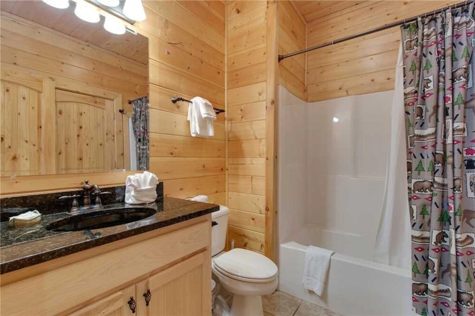 Changes in Latitude 4 Bedroom Home with Hot Tub