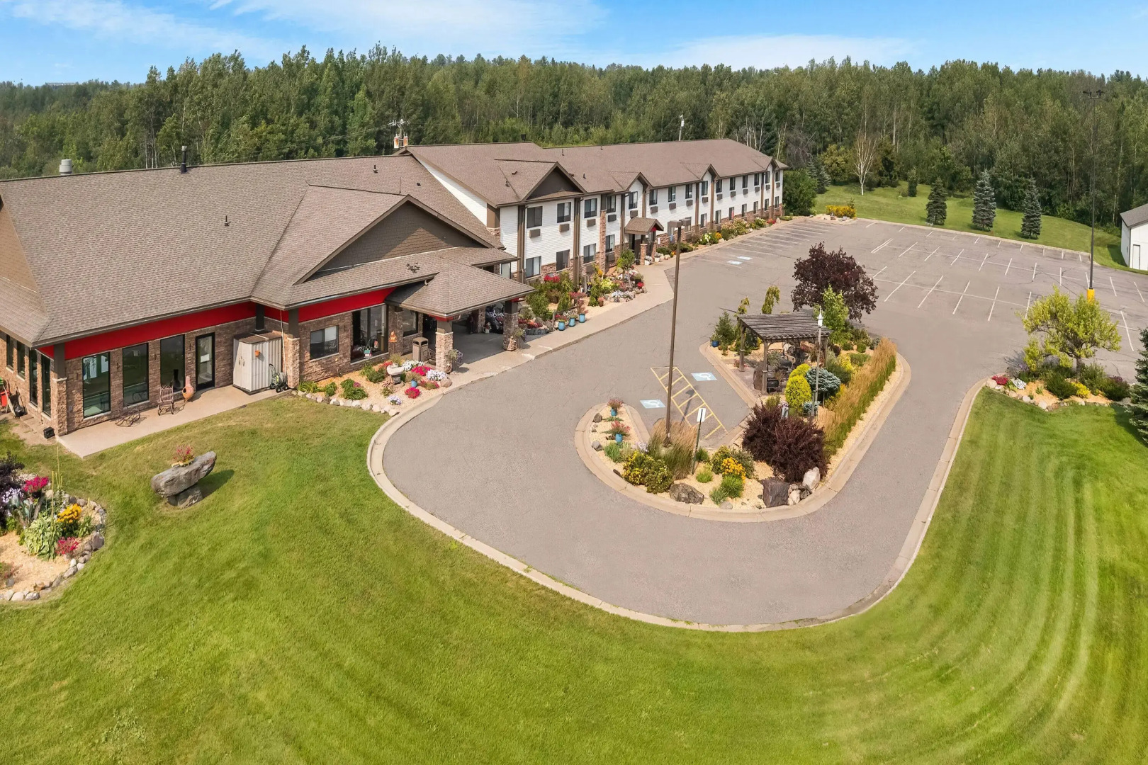 Super 8 by Wyndham Eveleth