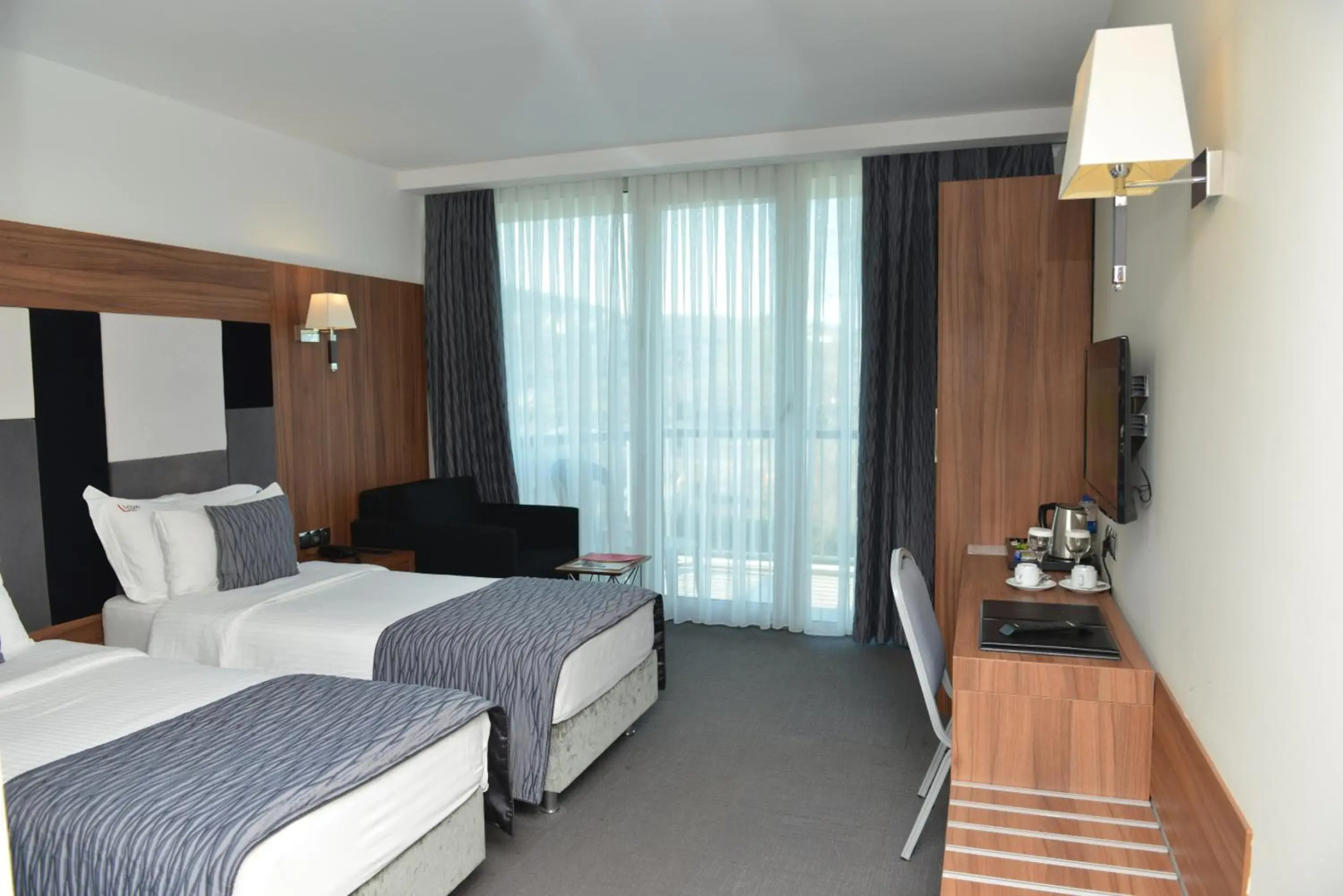 Expoist Hotel