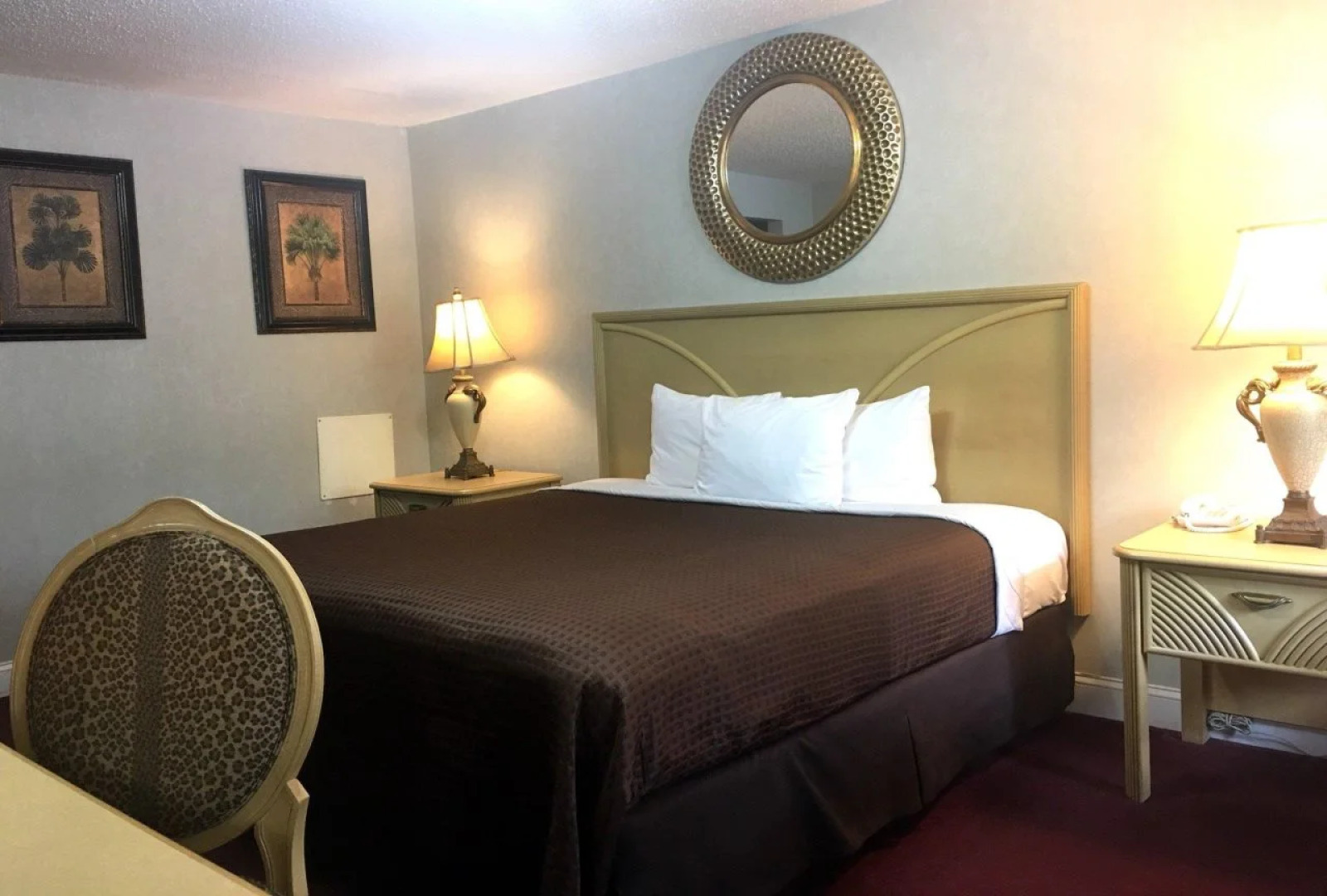 Scottish Inns and Suites