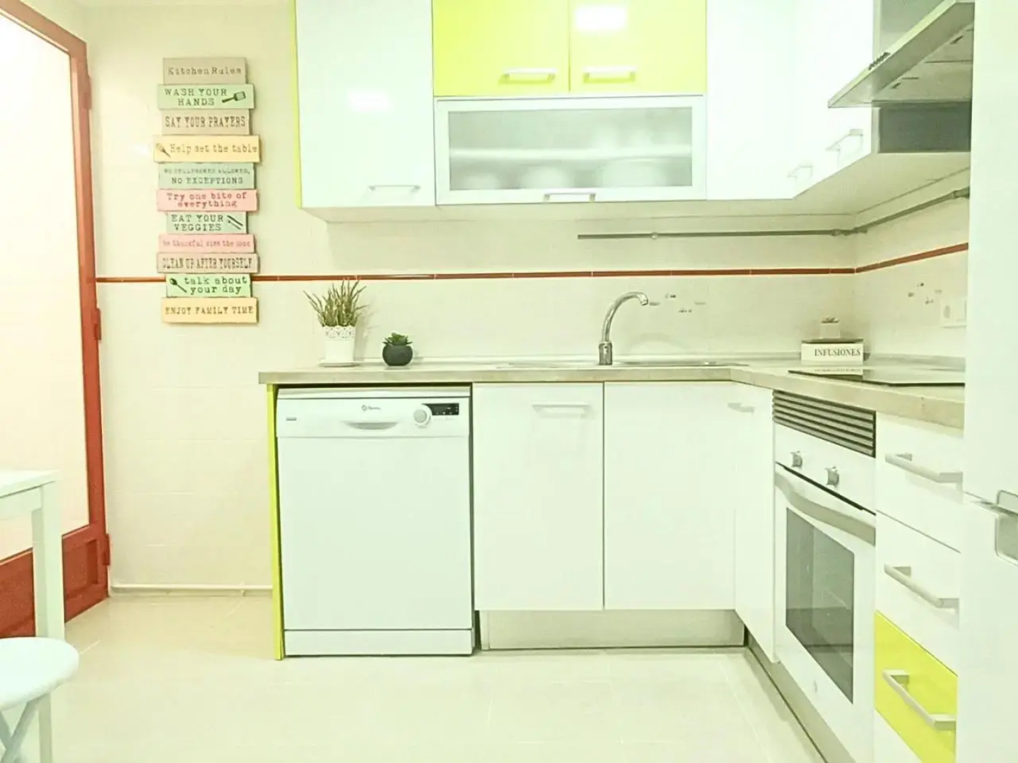 Baby-Friendly Terrace Apartment