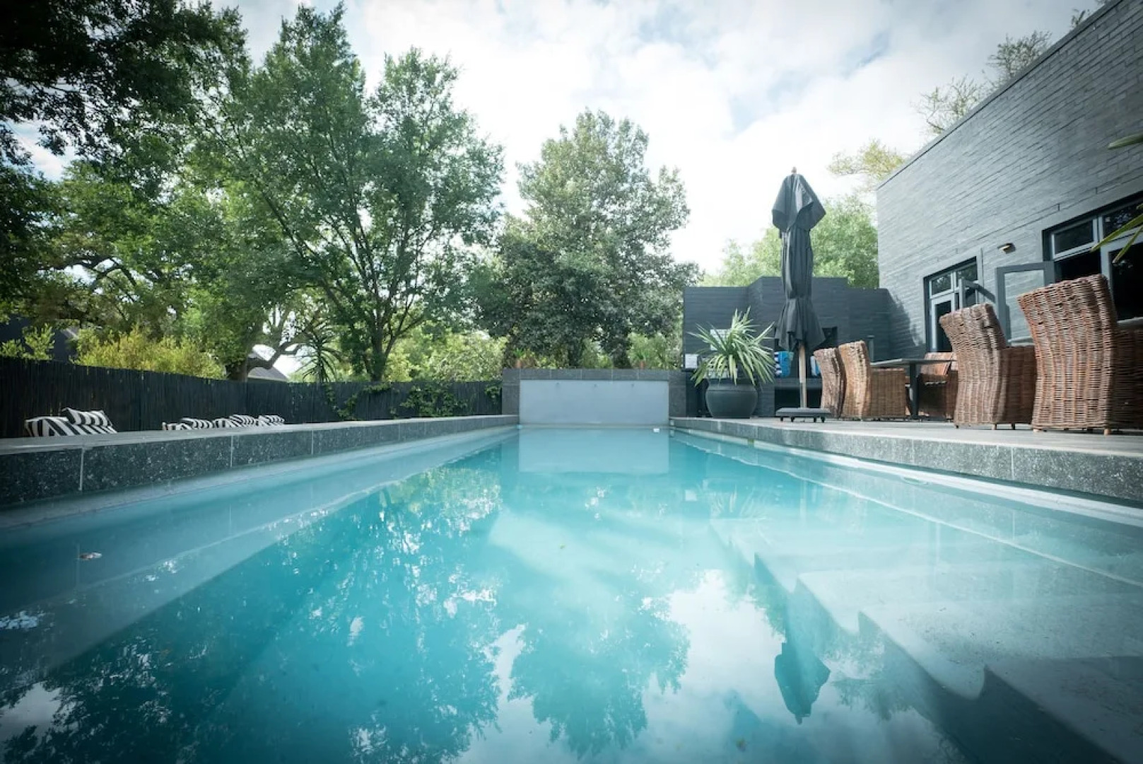 Ruby Rose Country House