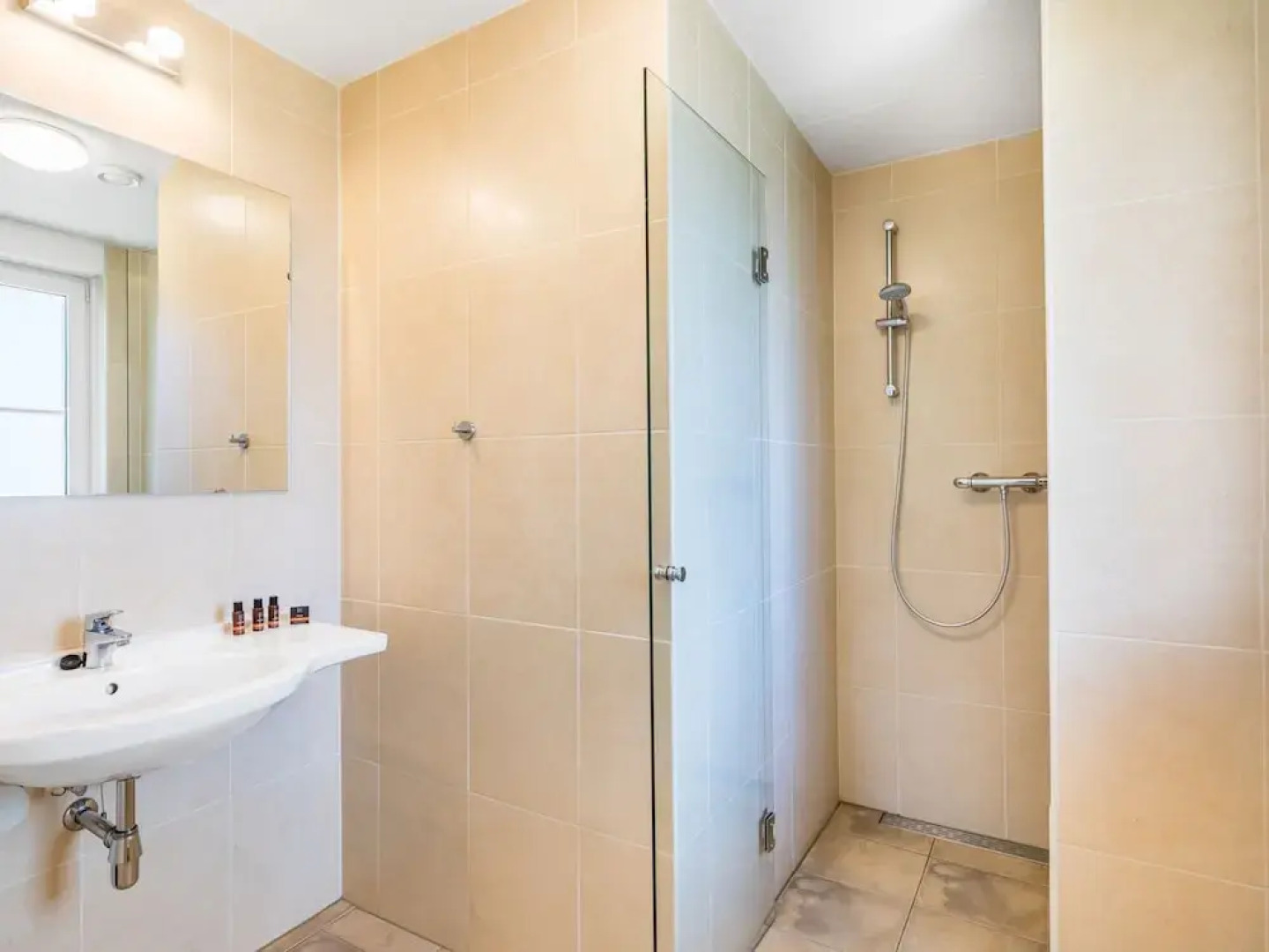 Luxurious Villa in Weert for 24 Persons