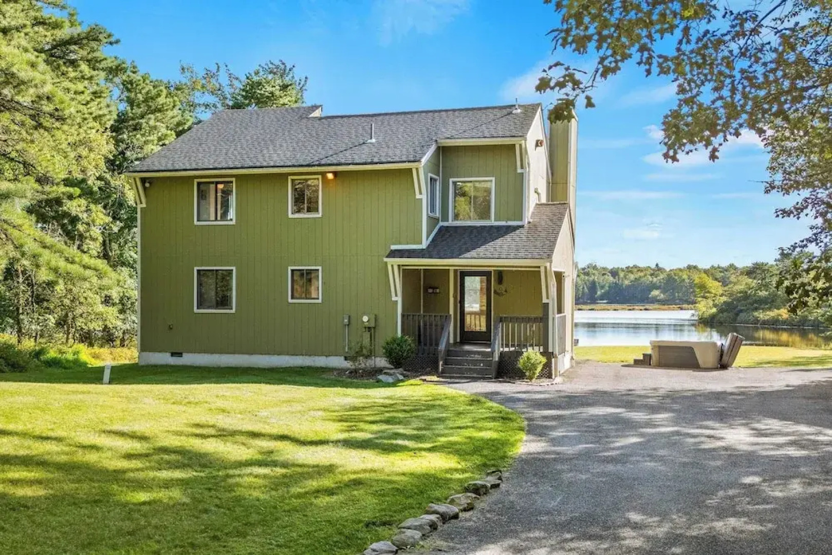 Strawberry Shores by Avantstay Lakefront Private Beach