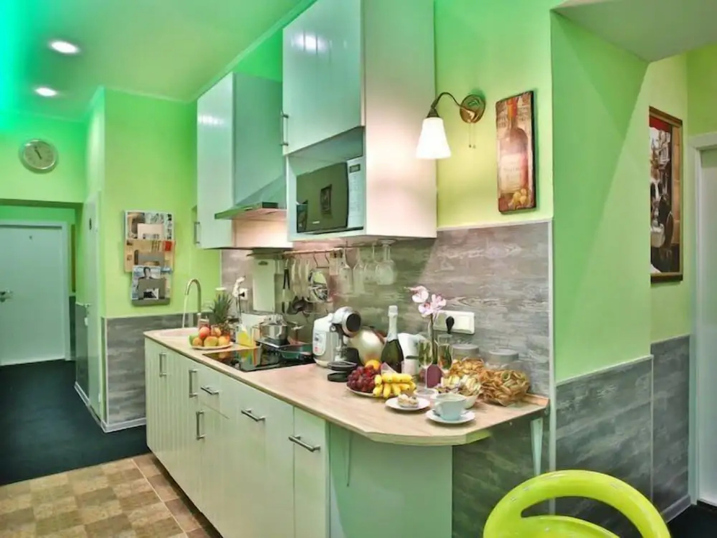 Ariya on Rimskogo-Korsakova Hotel