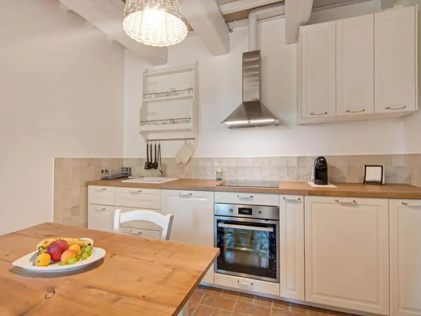 Stunning Apartment in Mombaroccio Near Metauro River