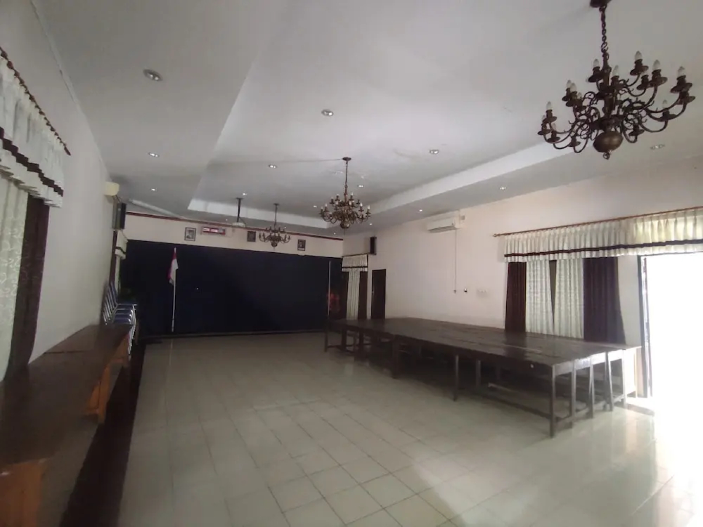 Capital O 93024 Hotel Ganesha