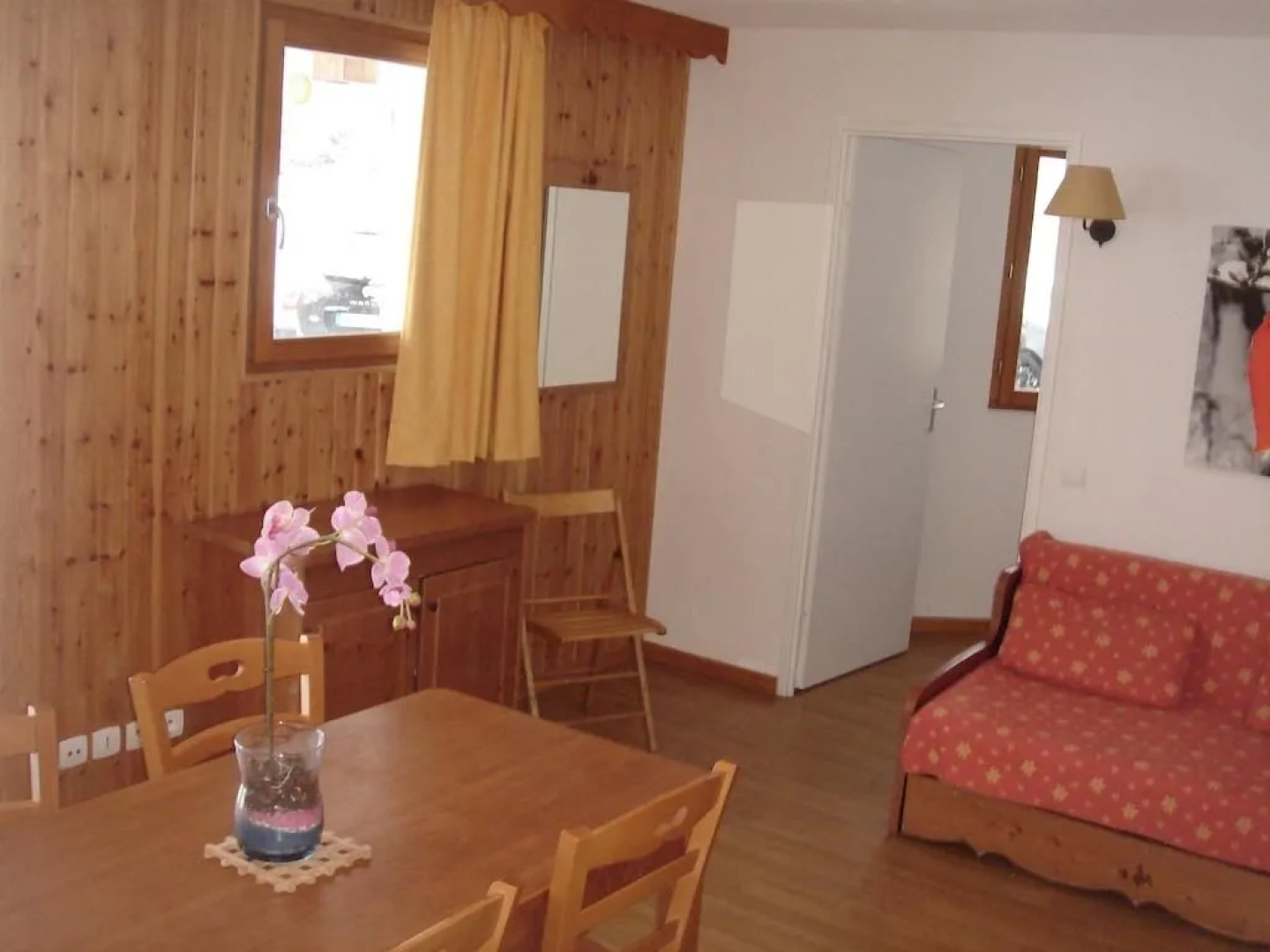 Adonis Molines by Olydea