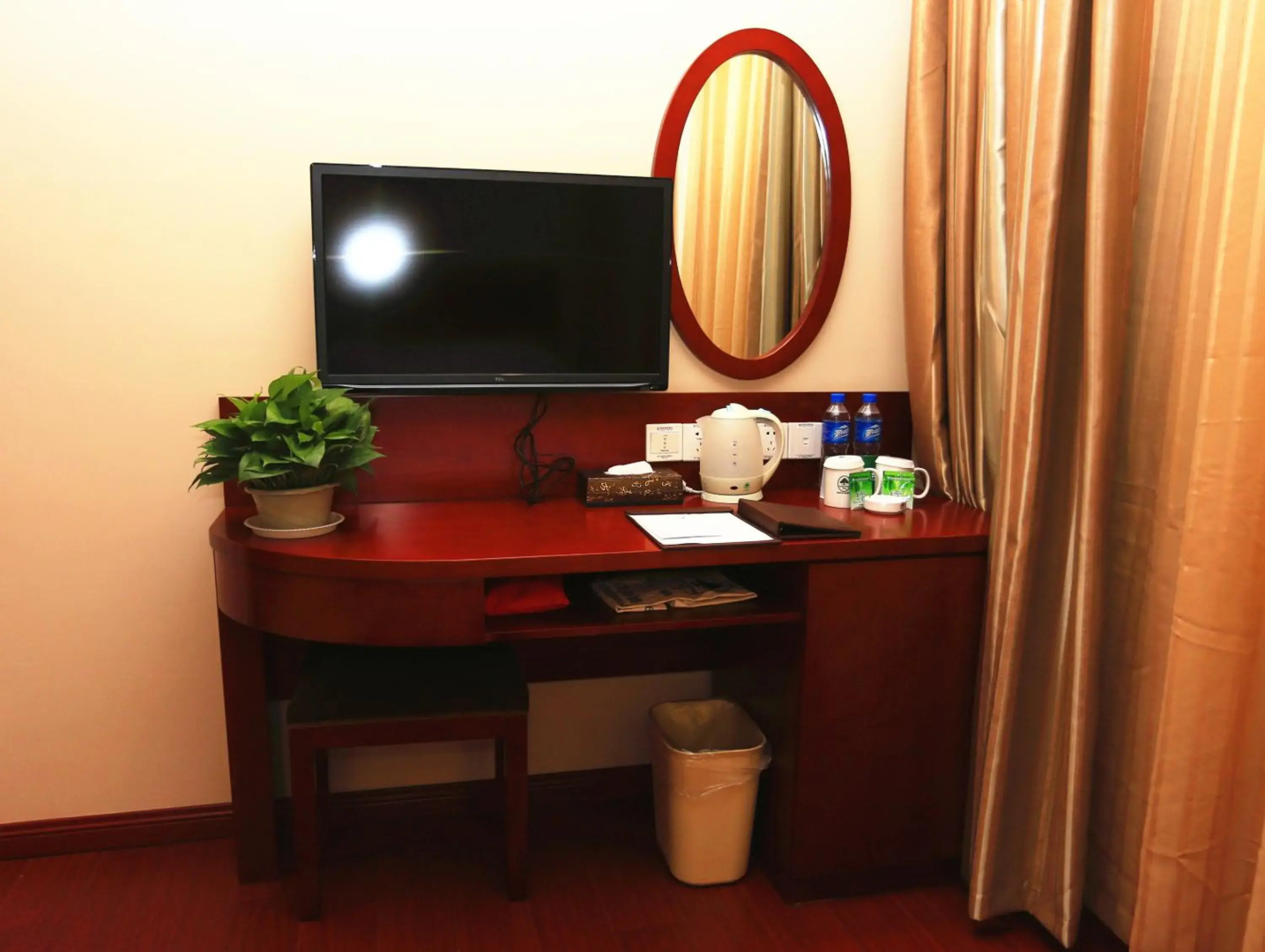 GreenTree Inn Anhui Lu'an Mozitan Road Yiwu Small Commodity Market Business Hotel