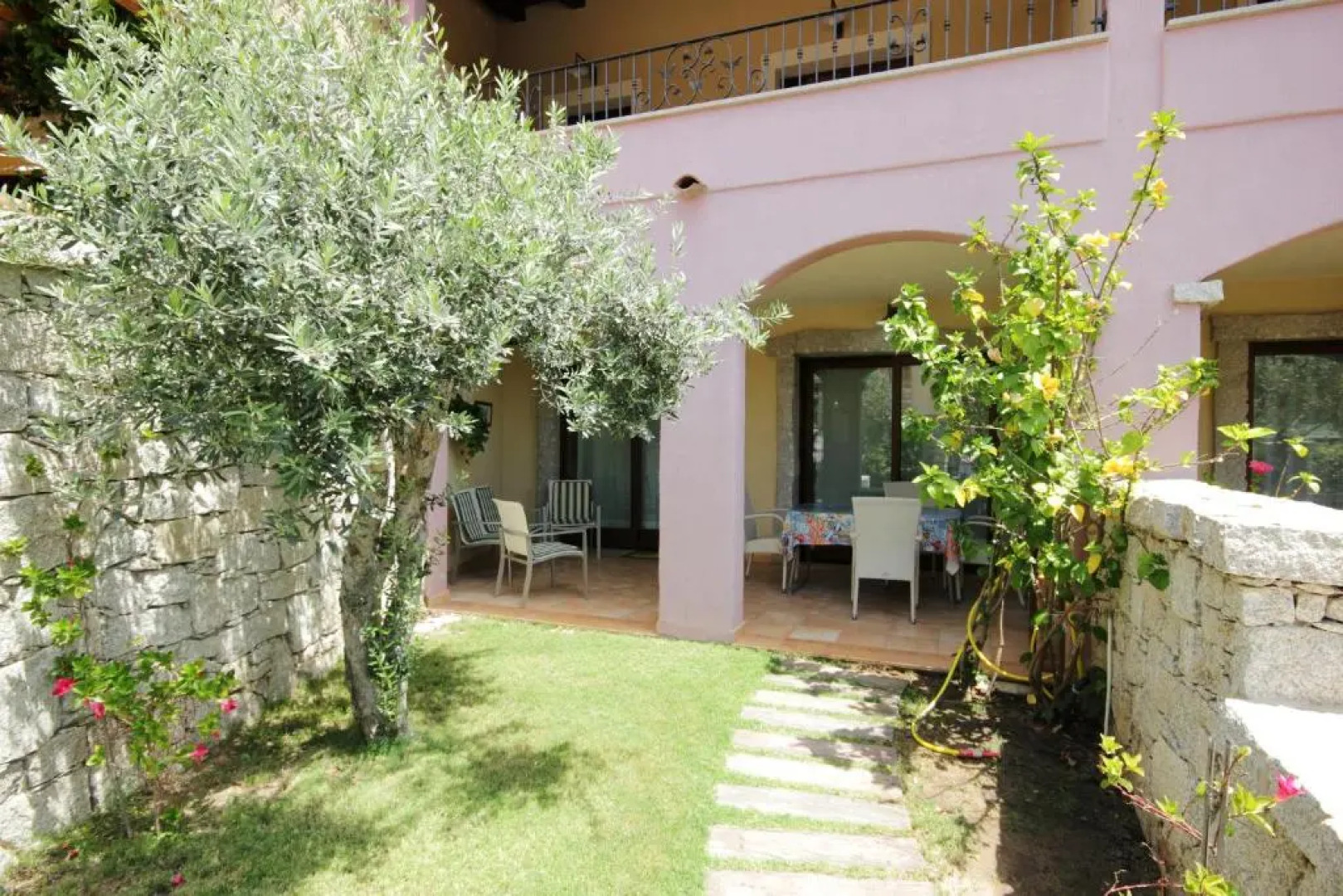 Sa Mirada Apartments