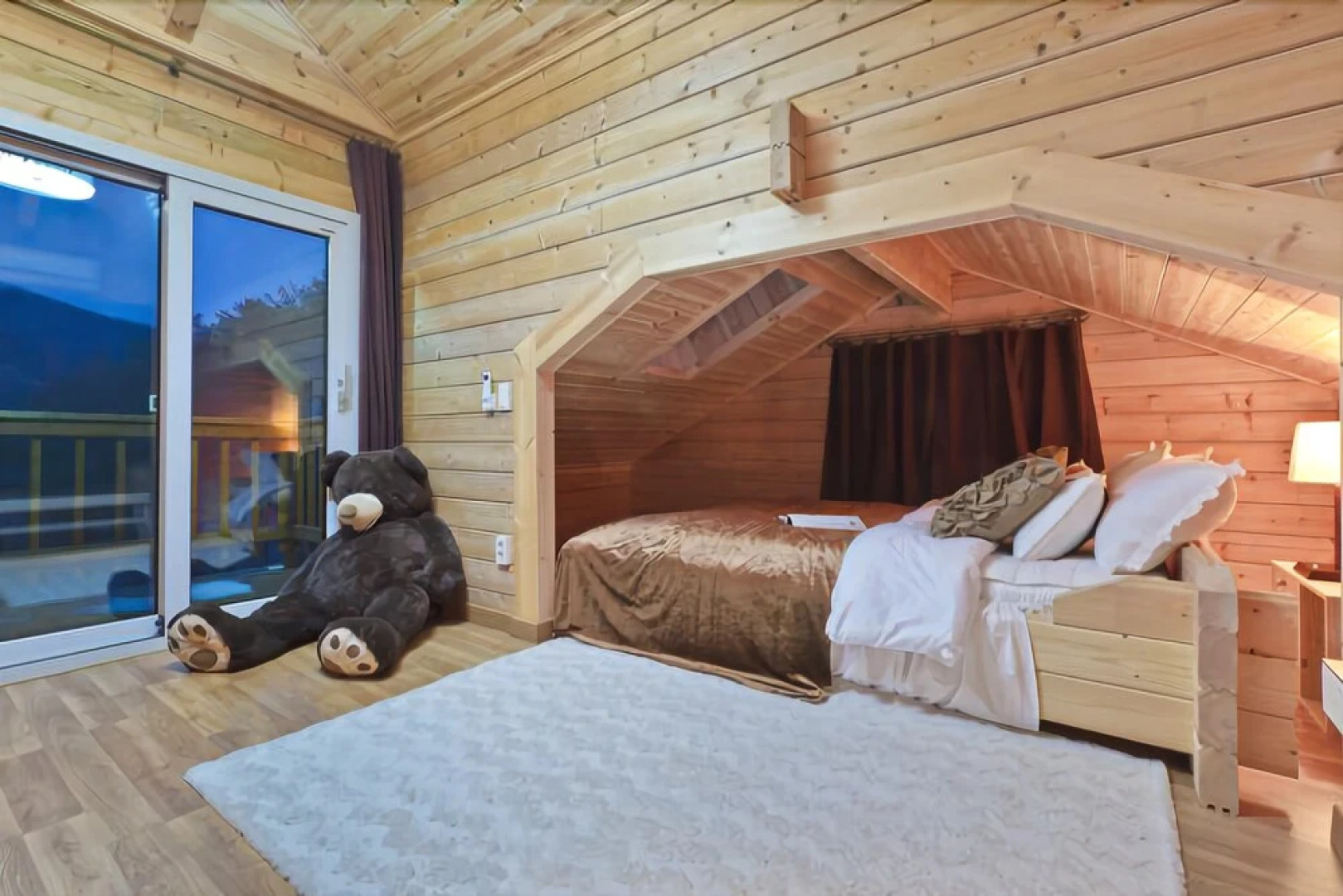 Yangpyeong Aesop Eyagi Pension