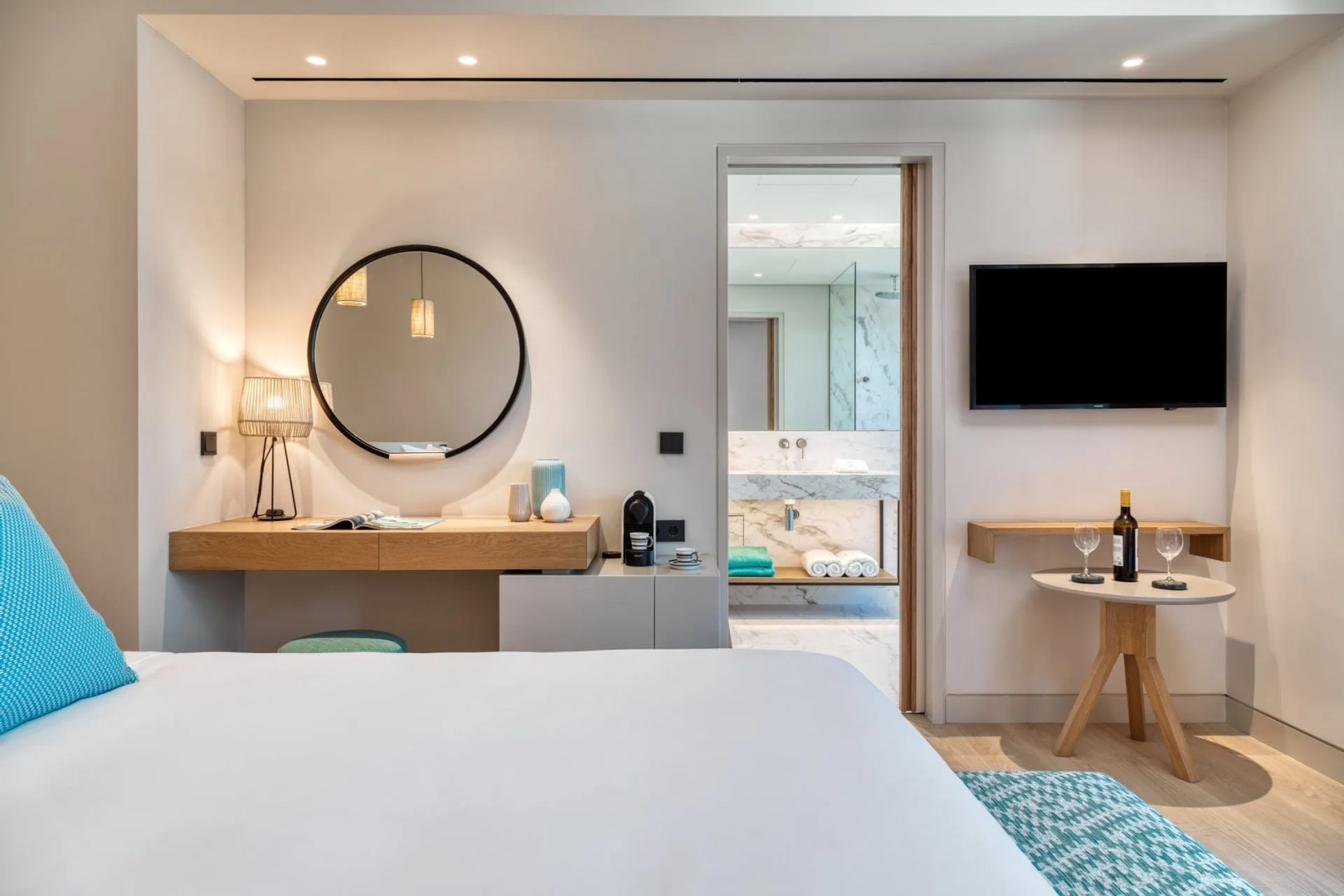 Vathi Cove Luxury Resort & Spa