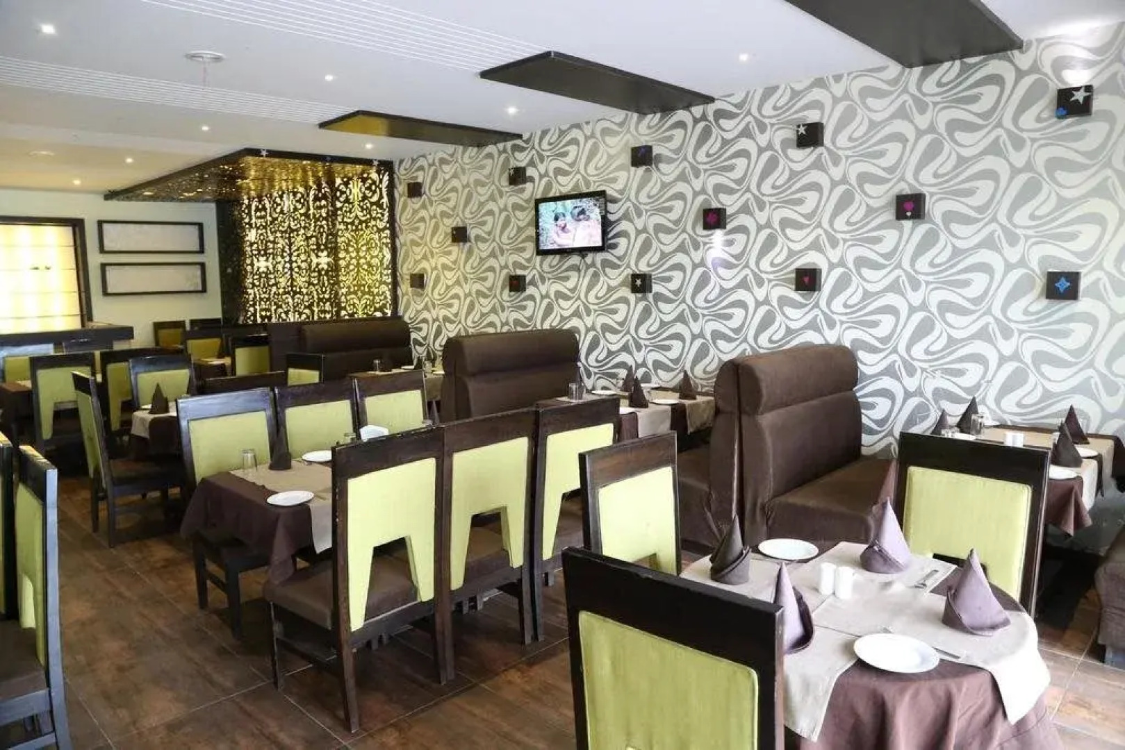 OYO Premium IVY Hospital