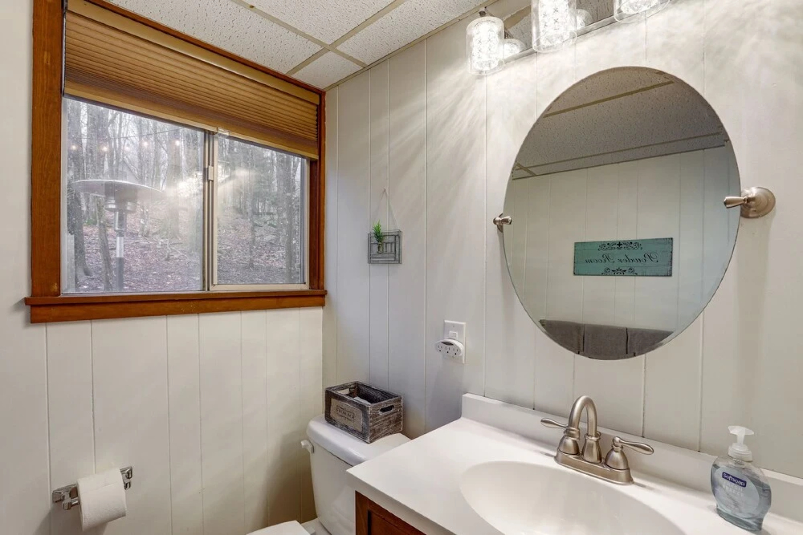 Private Hot Tub: Cabin 1 Mi to Beech Mountain!