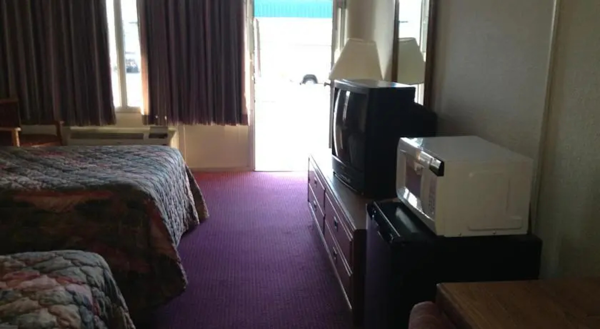 Knights Inn - Chilhowie