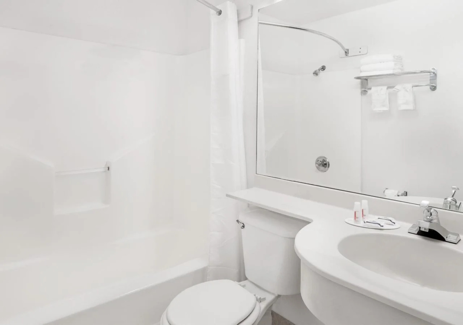 Microtel Inn & Suites by Wyndham Broken Bow