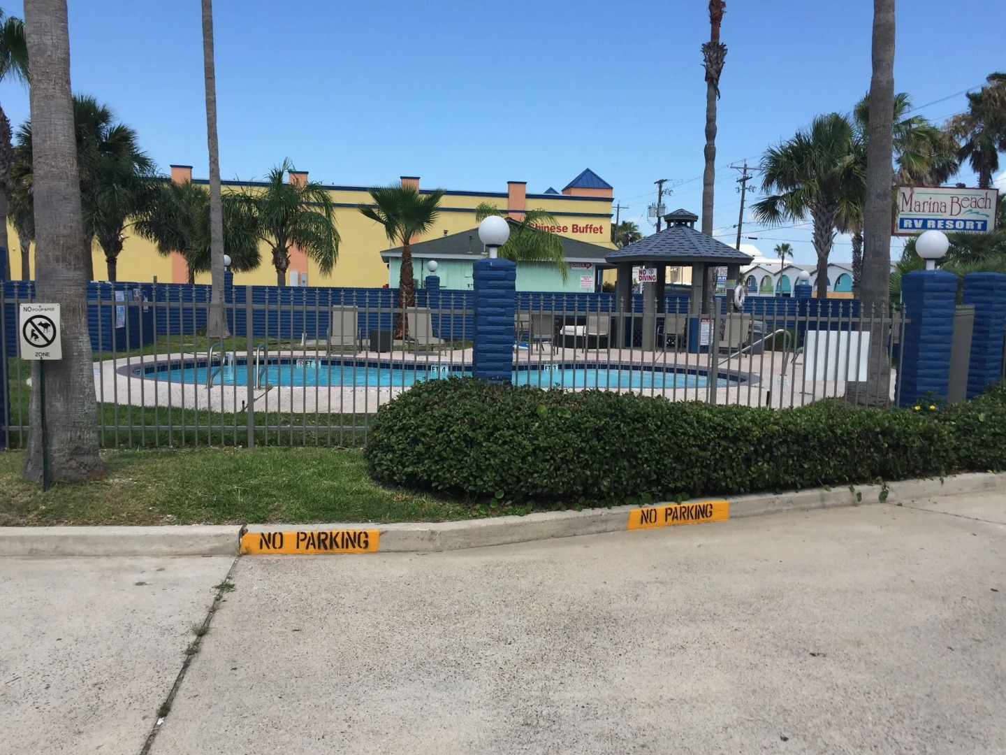 Captain's Quarters Inn