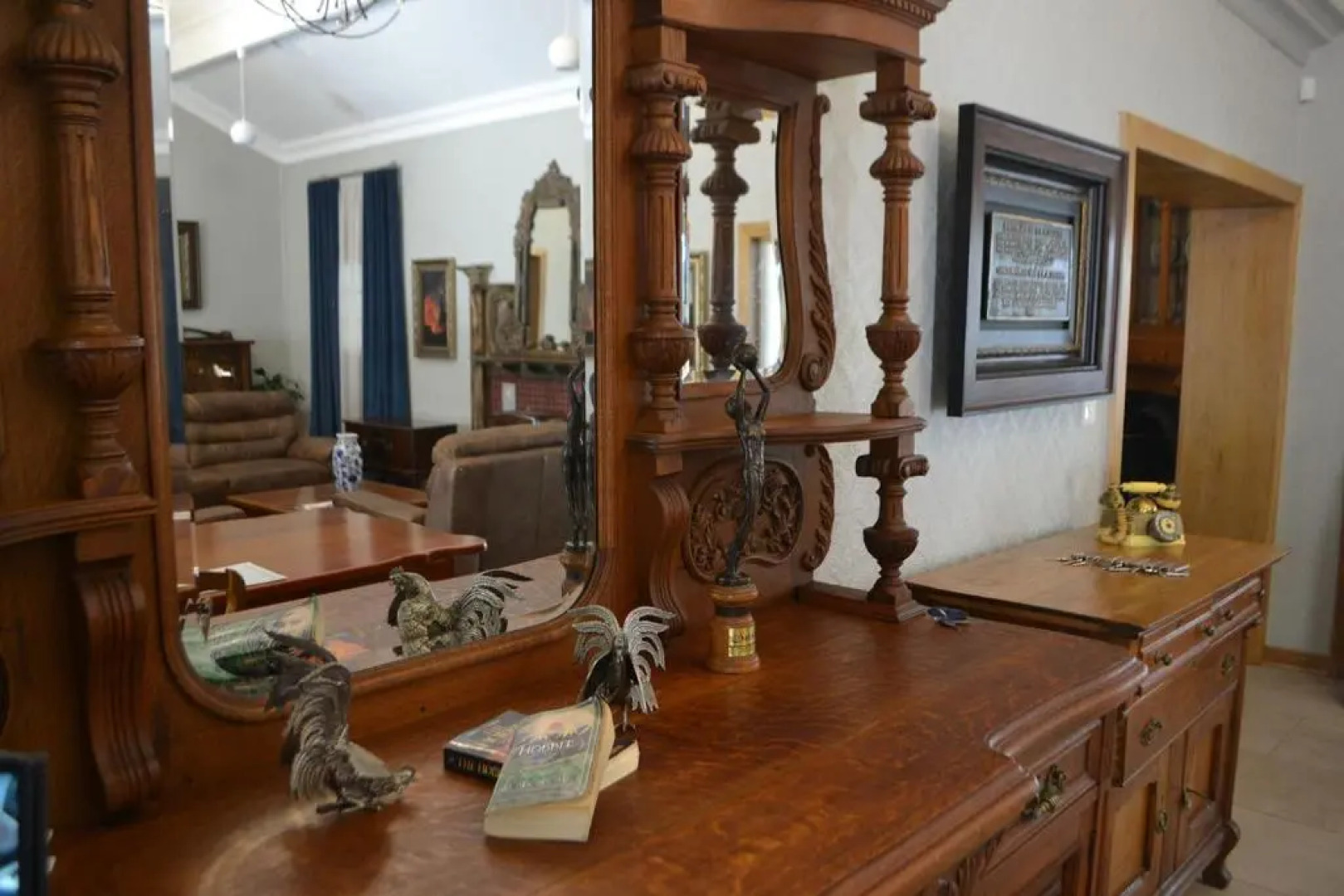 Hobbit Boutique Hotel