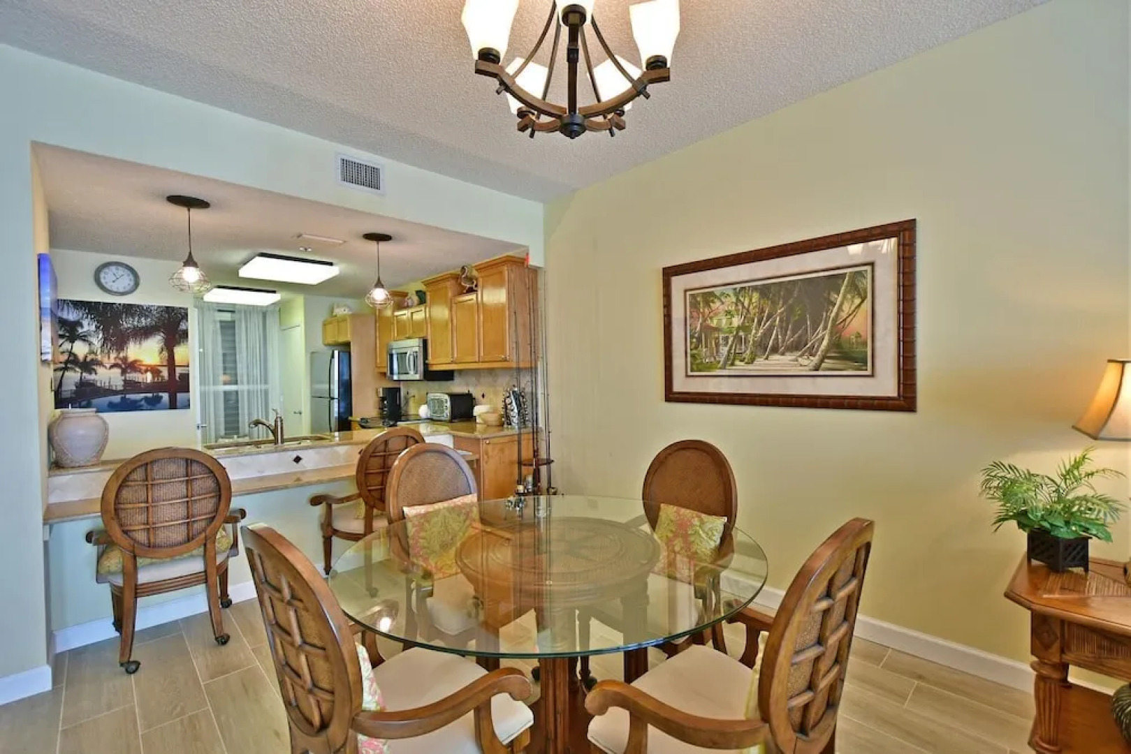 Harbor Villa Club 205