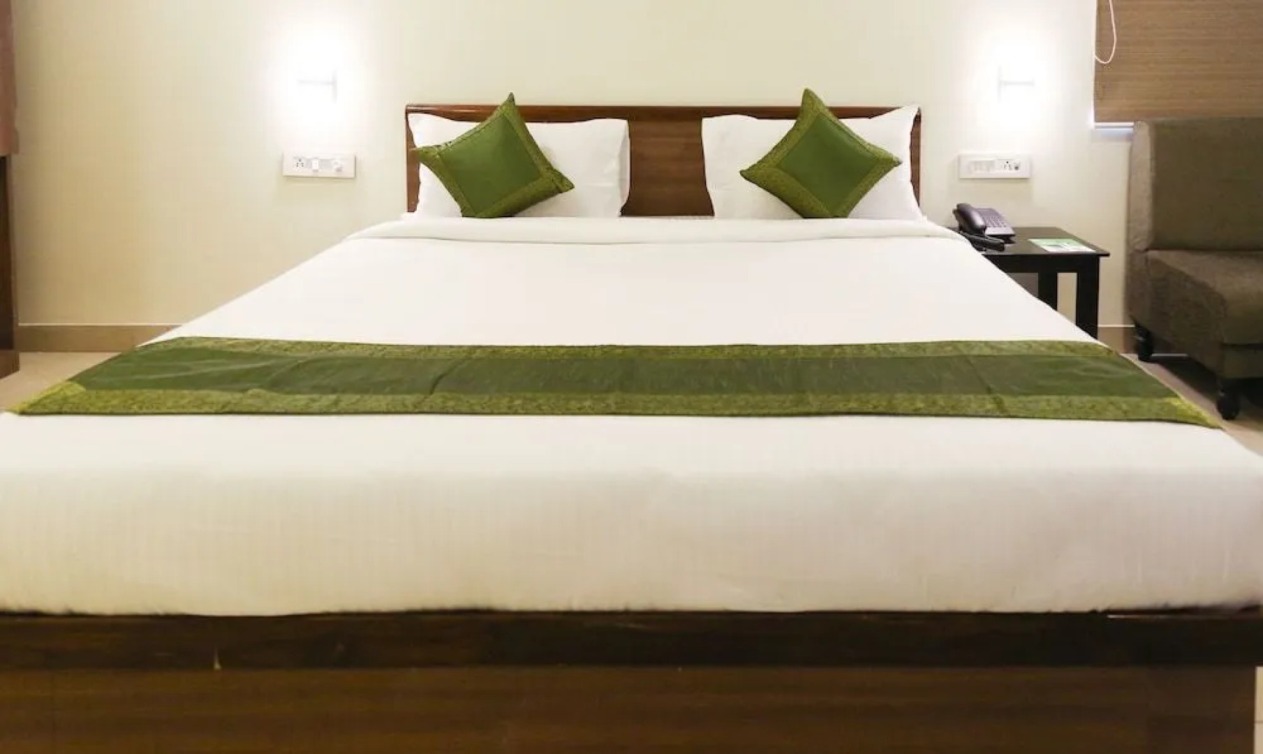 Itsy Hotels N Square