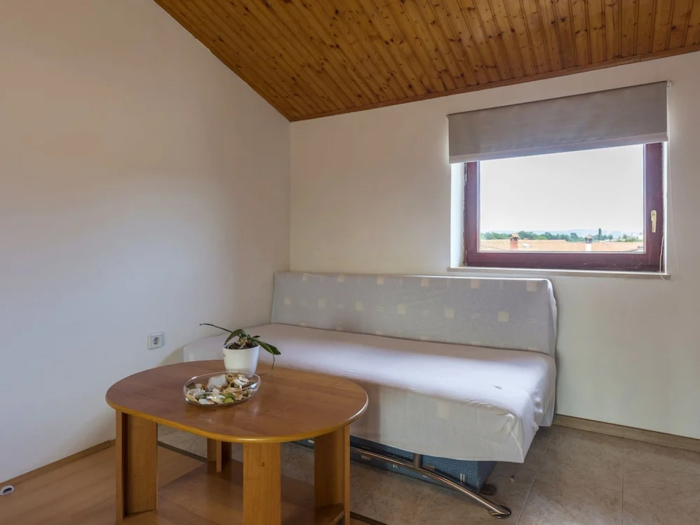 Villa in Kujici Near Beach With Pool