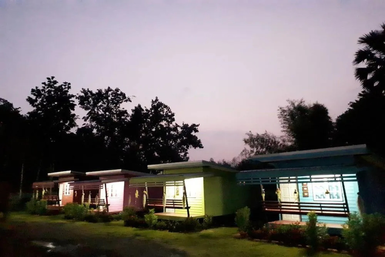 Chomnok Chommai Resort