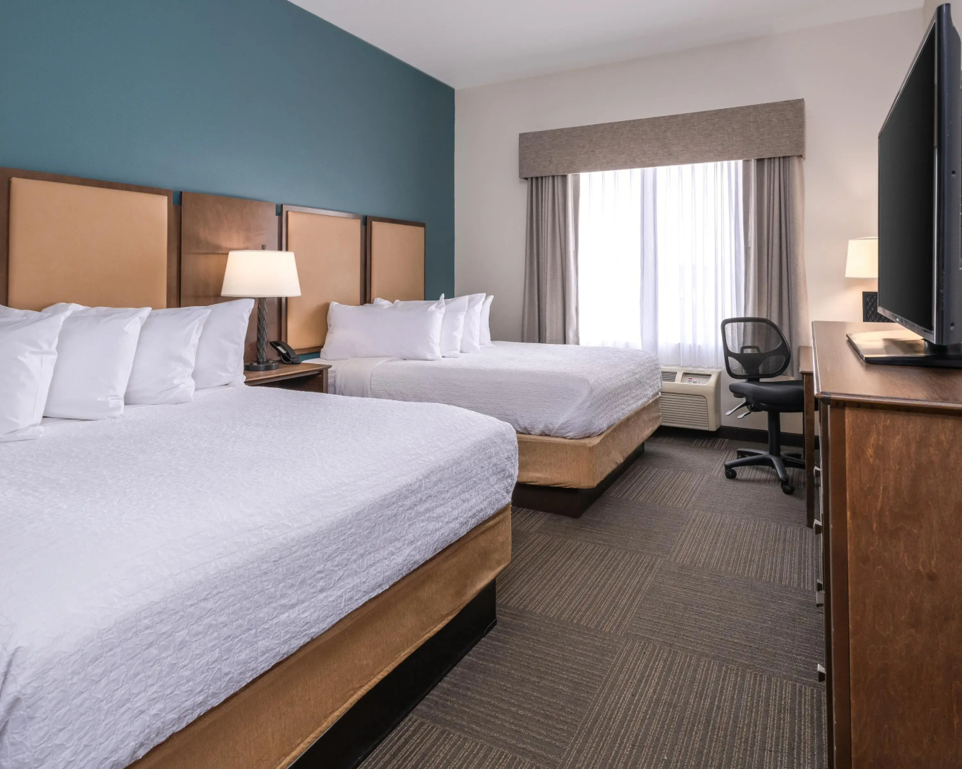 Best Western Plus Frontier Inn