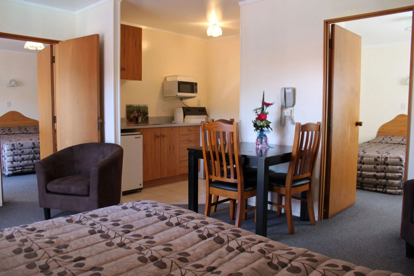 Cherry Court Motor Lodge