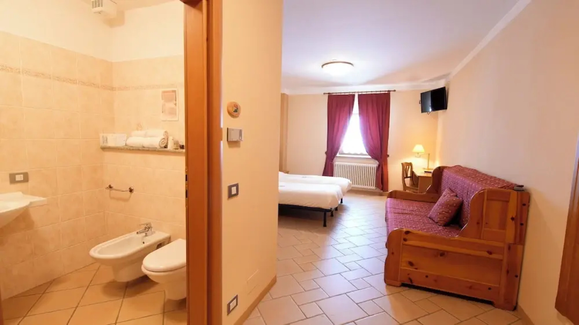 Albergo Ristoro Sitten - 2300 mt