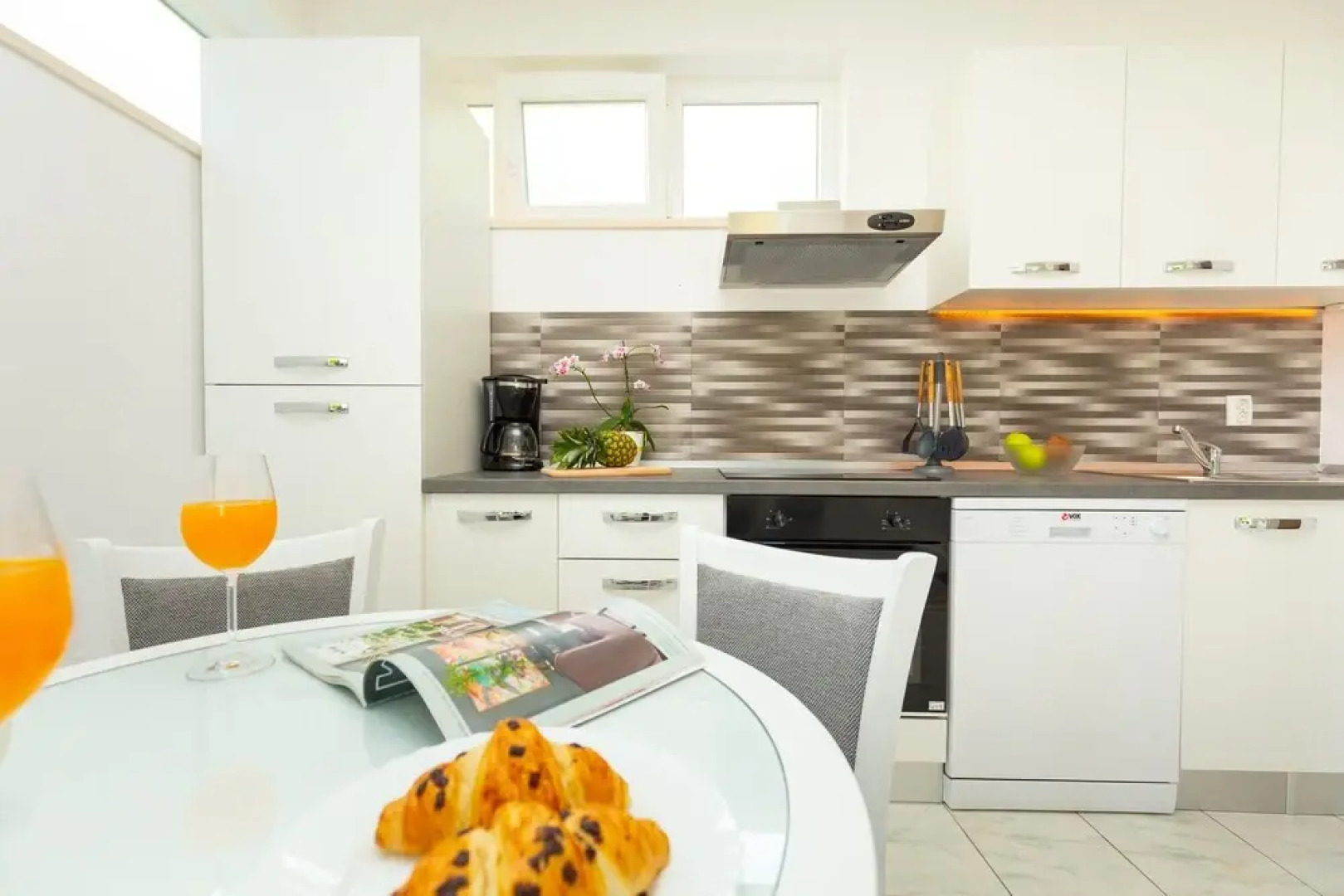 Summer Chill Apartment 3