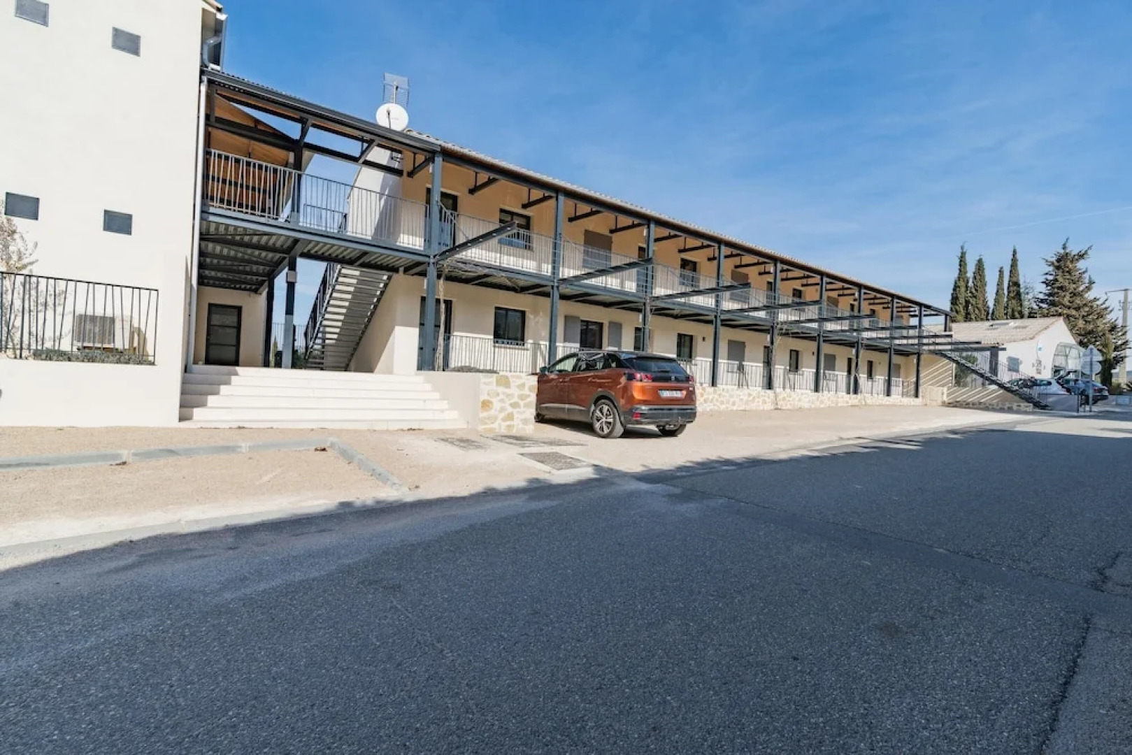 Apartment With 2 Bedrooms in Malaucène, With Shared Pool, Enclosed Garden and Wifi