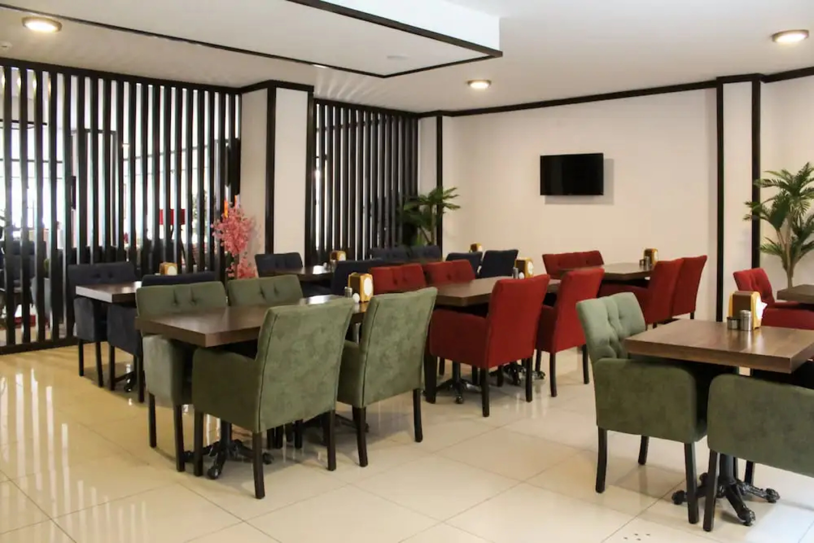 Suvari Hotel