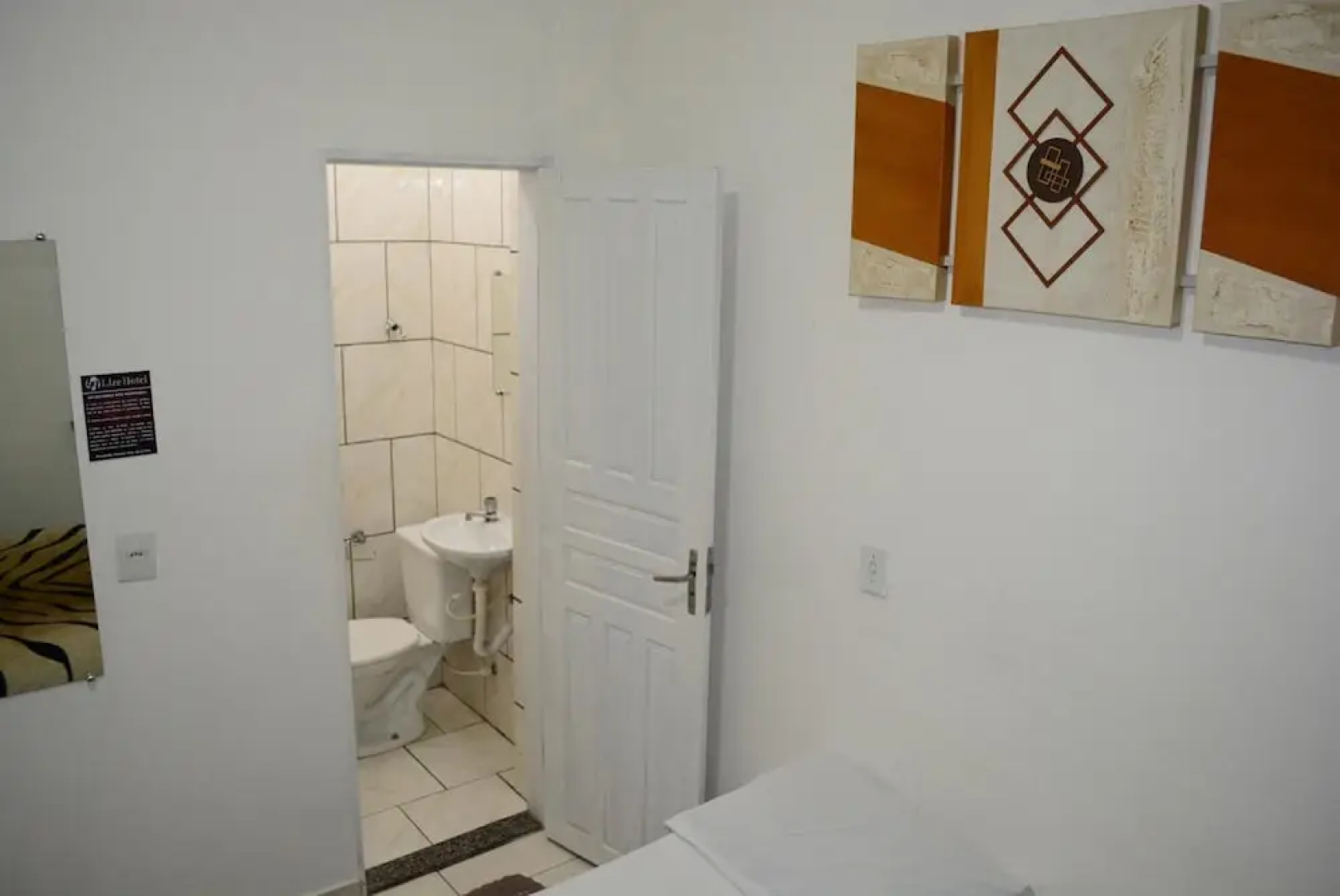 Lize Hotel-Hostel