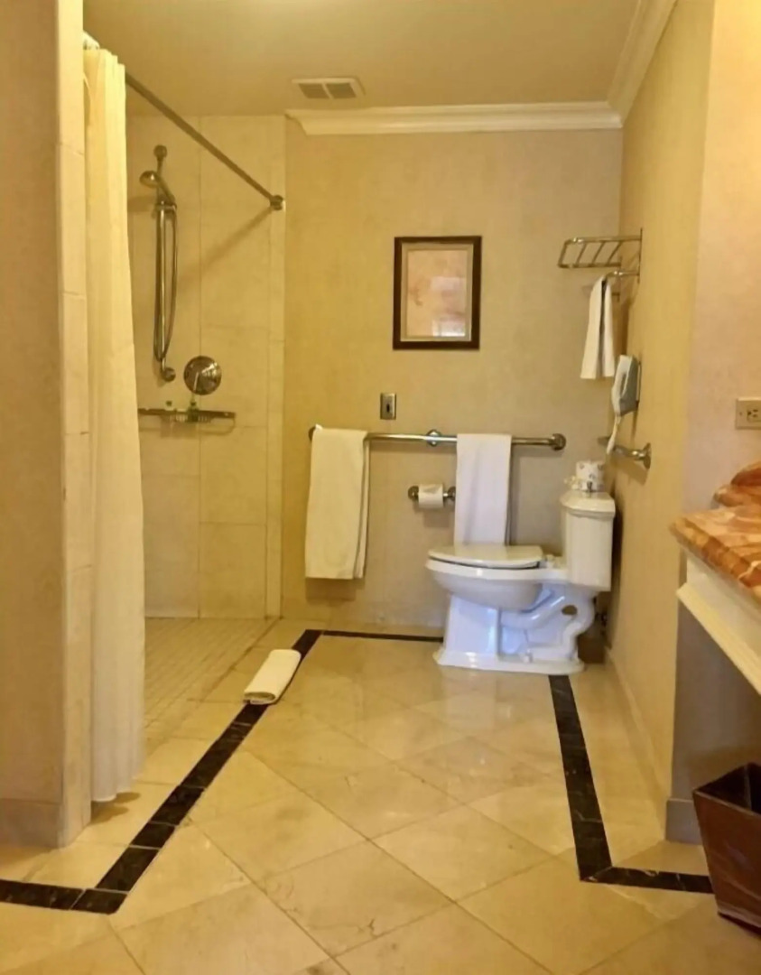 Delamar Greenwich Harbor