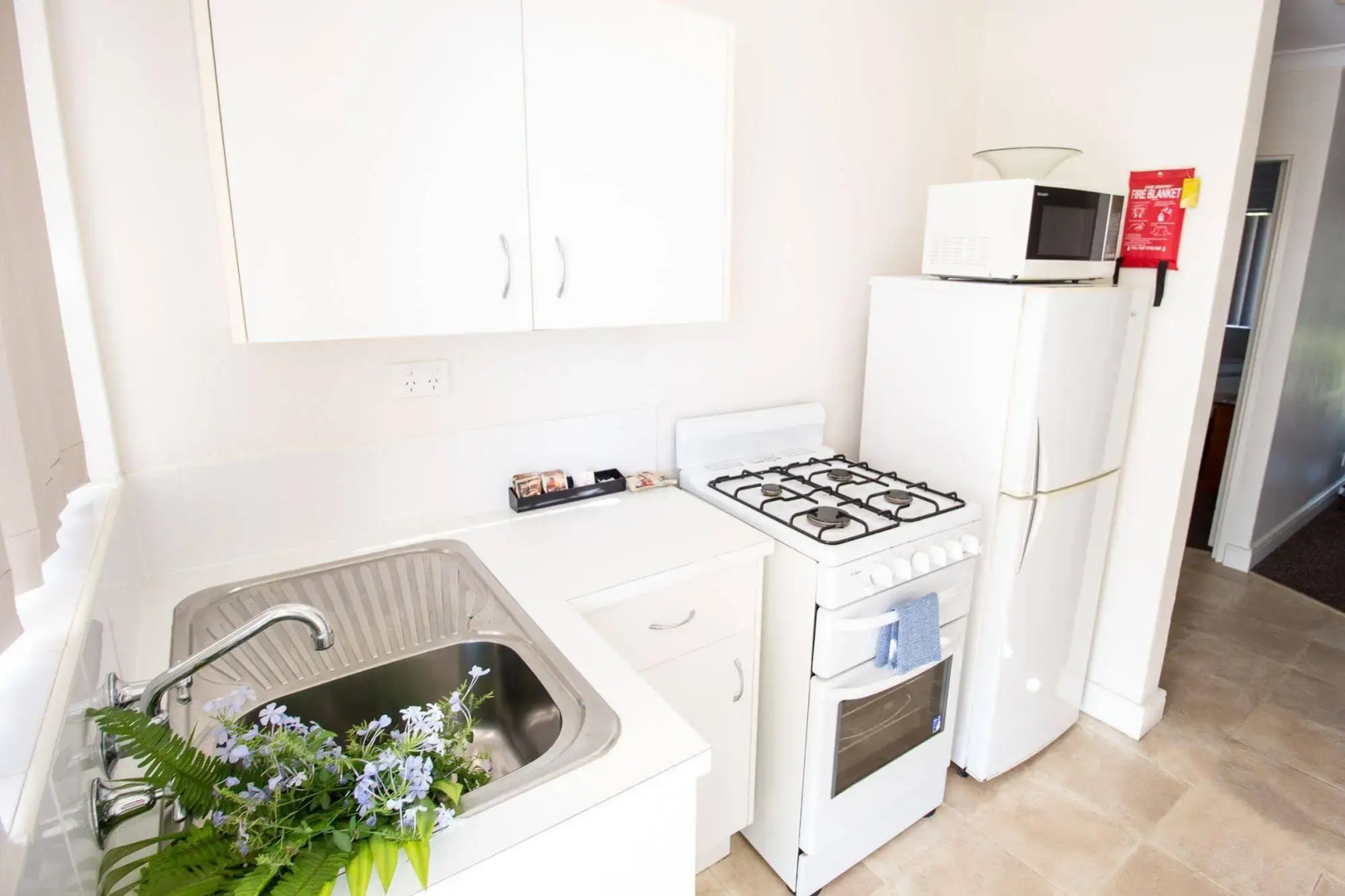 Aabon Apartments & Motel