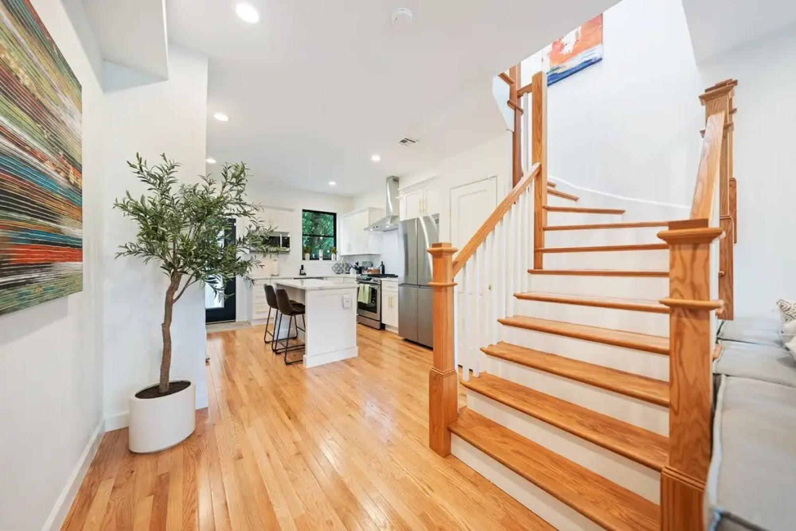 Simon Stays I Urban Oasis