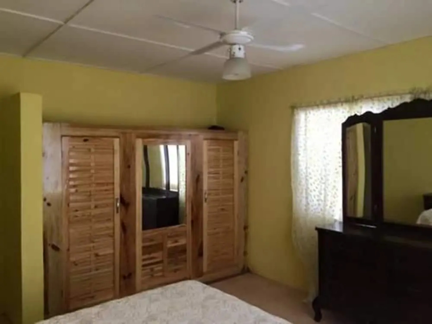 The blue Lagoon Hostel & Private Rooms