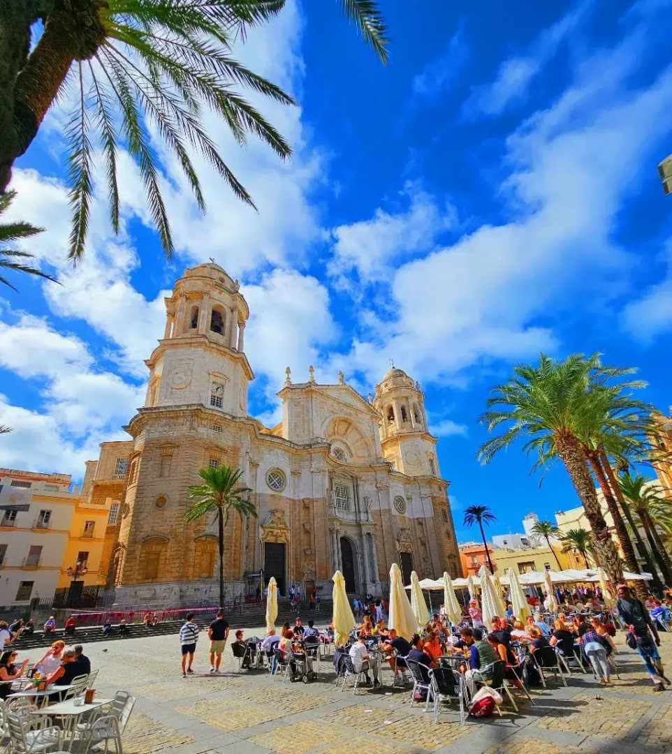 Hotel Patagonia Sur - Cádiz