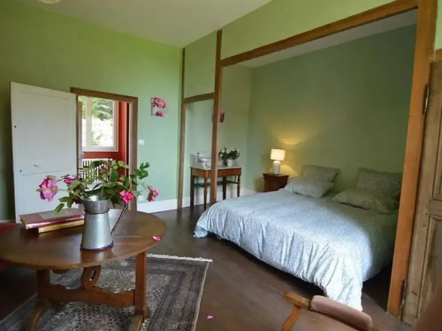 Lovely Mansion With Pond in Champvert