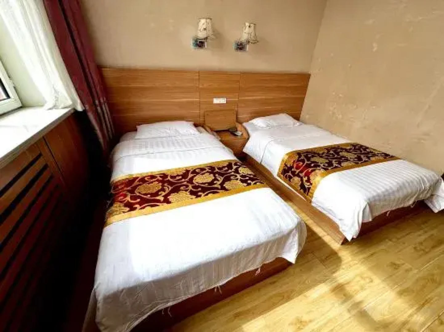 Prairie Pearl Express Hotel