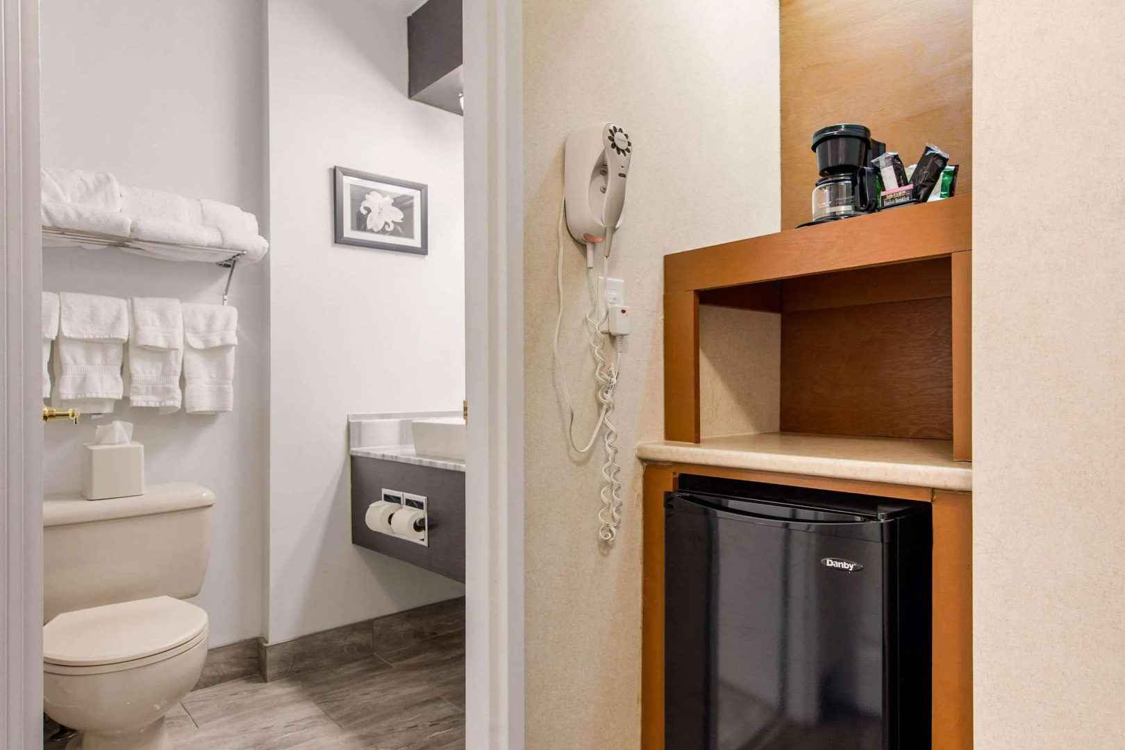 Quality Inn & Suites Gatineau