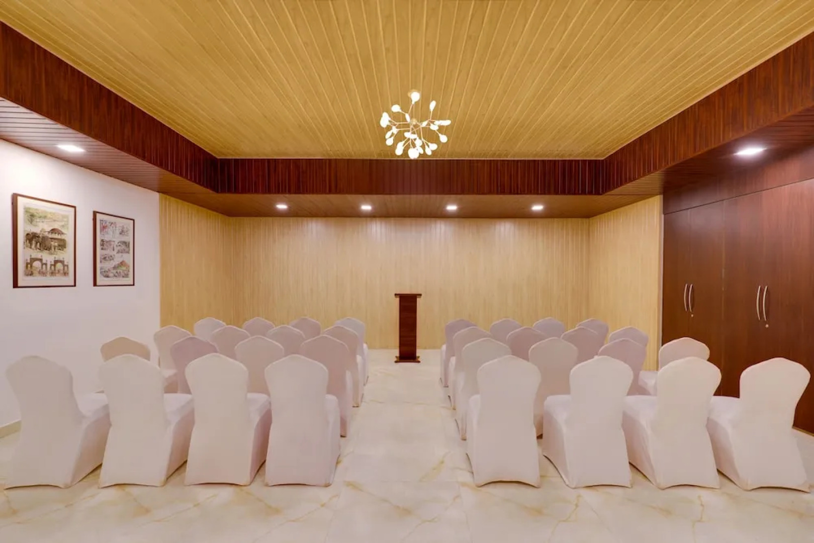 Lemon Tree Hotel Hubli