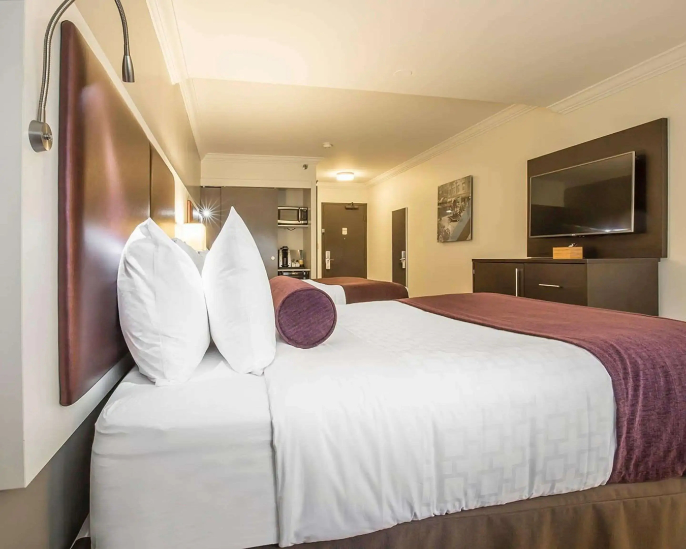 The Saint James Hotel, an Ascend Collection Hotel