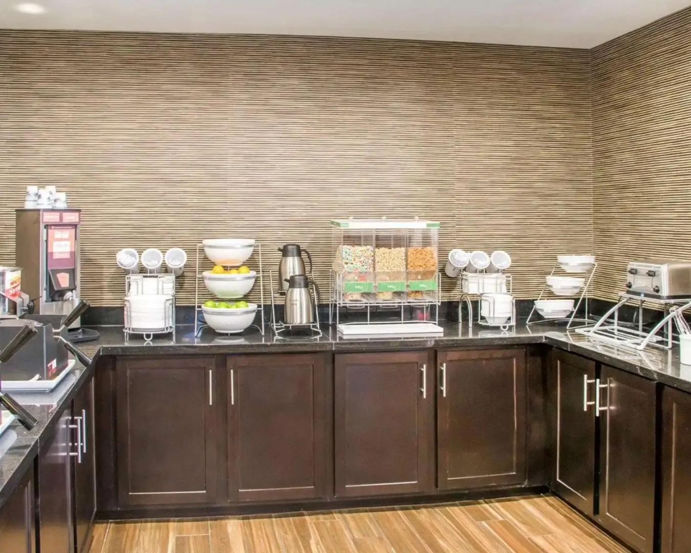 Comfort Inn & Suites San Marcos near Outlet Mall