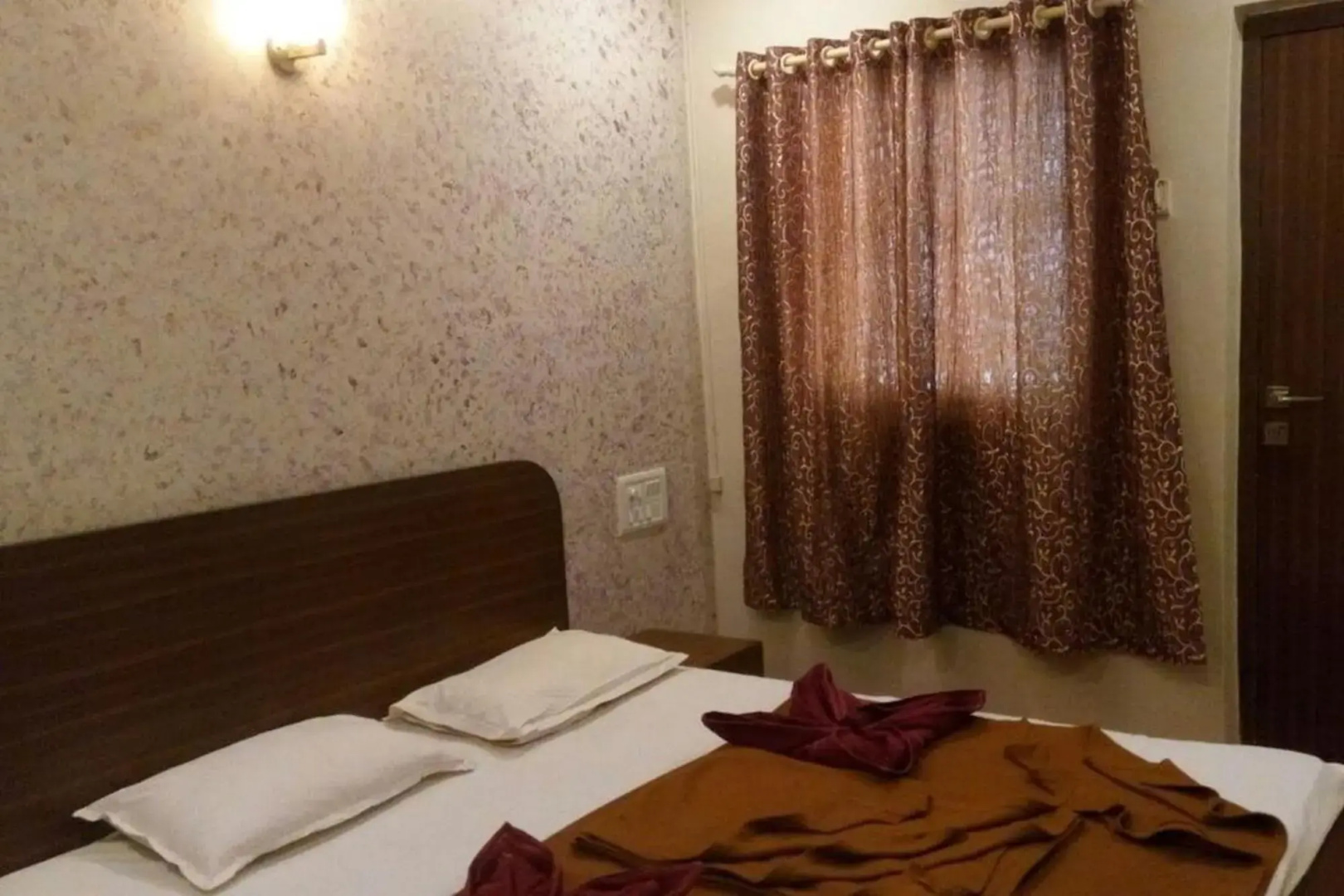 Premdeep Hotel