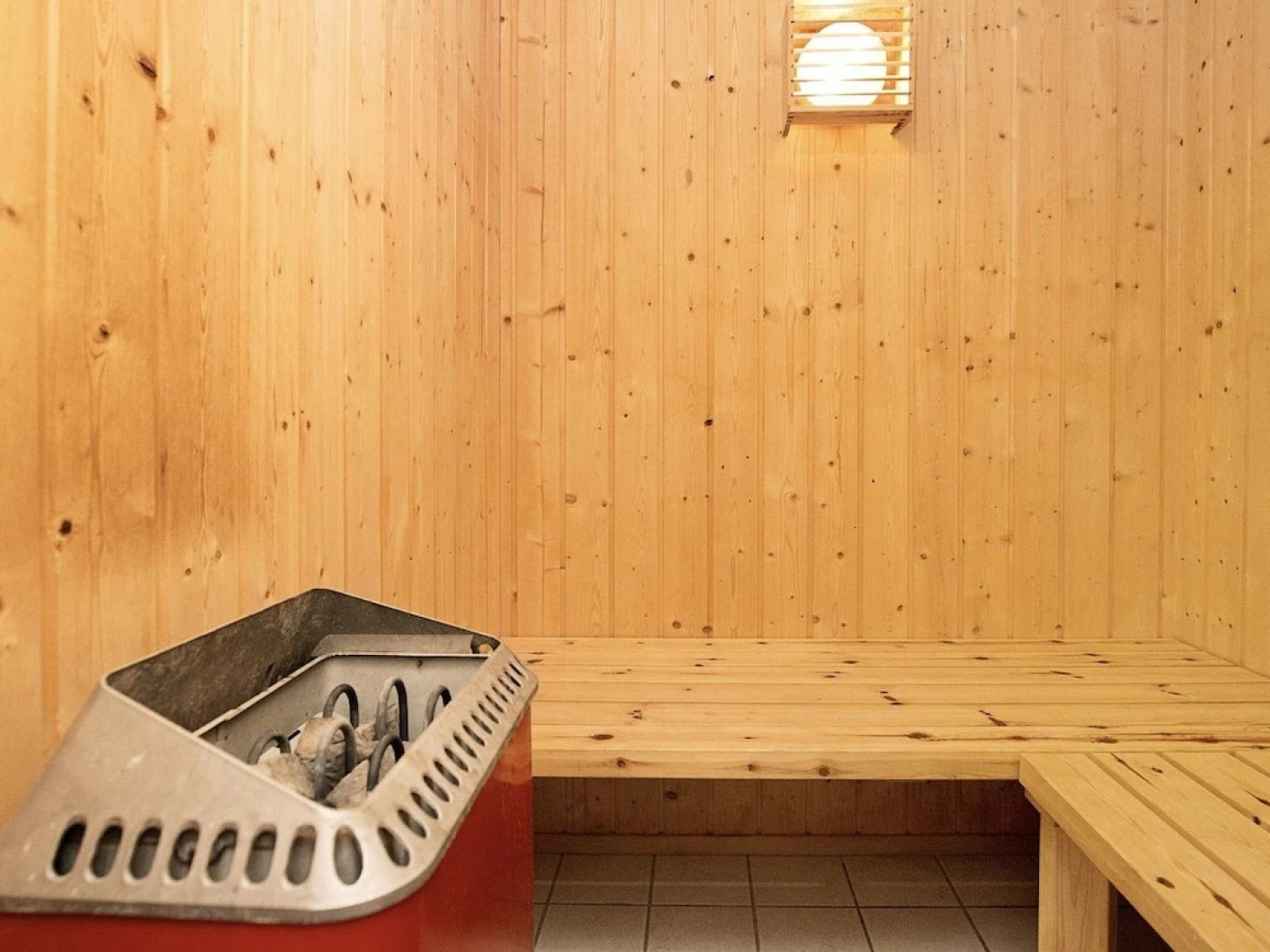 Comfortable Holiday Home in Hornbaek Near Sea