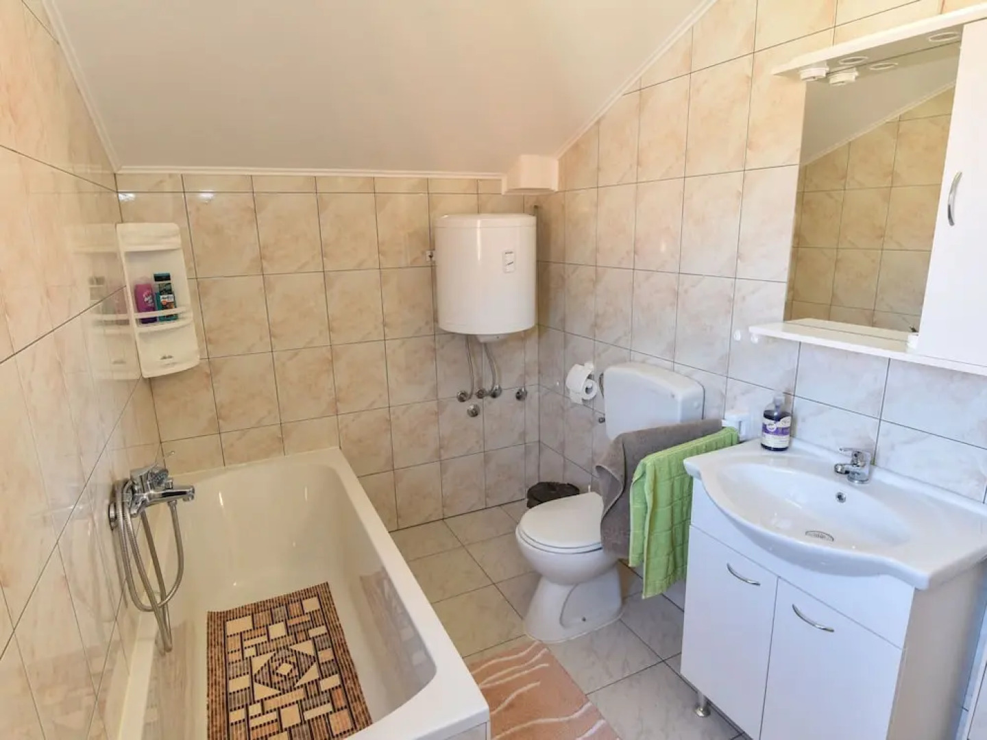 Holiday Home in Veli Iz With Fenced Garden