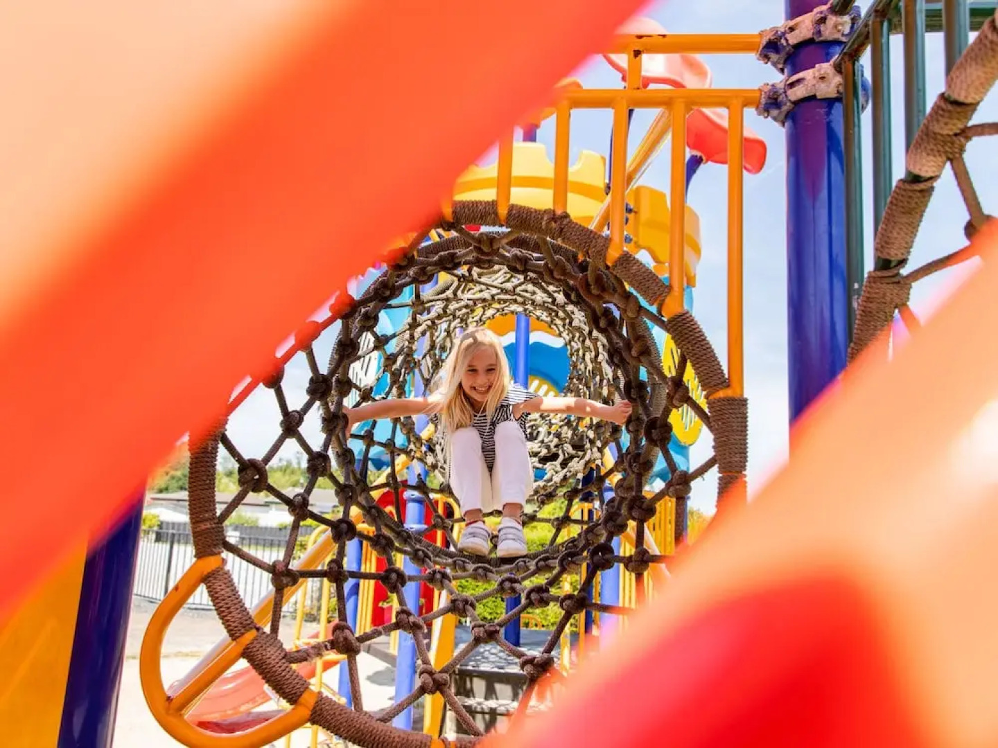 Modern chalet with dishwasher, only 18 km. from Rotterdam