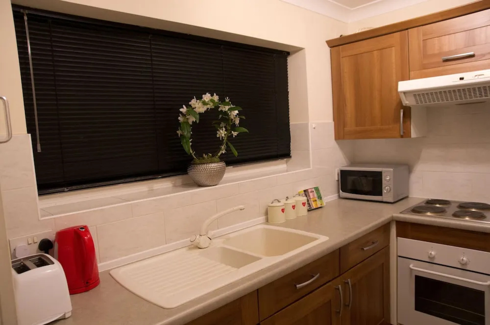 Icon Hutton Apartment